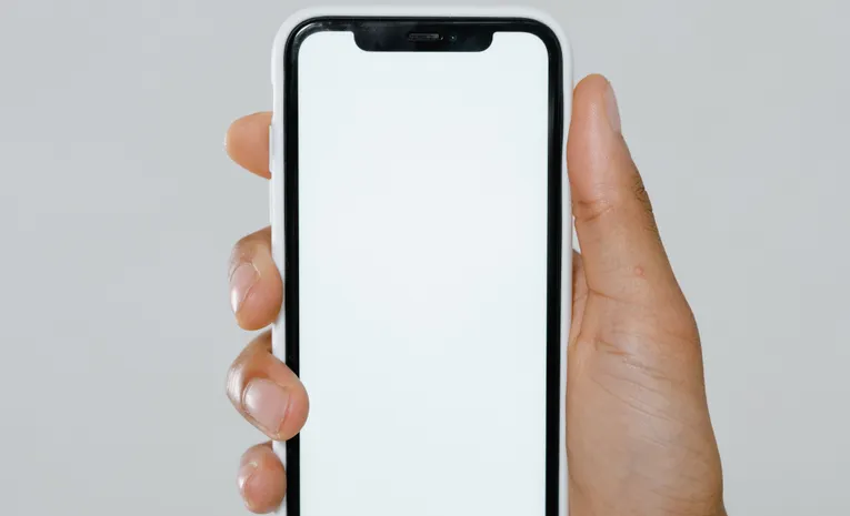 Cici AI App Review 2026: Features, Safety, and Limitations